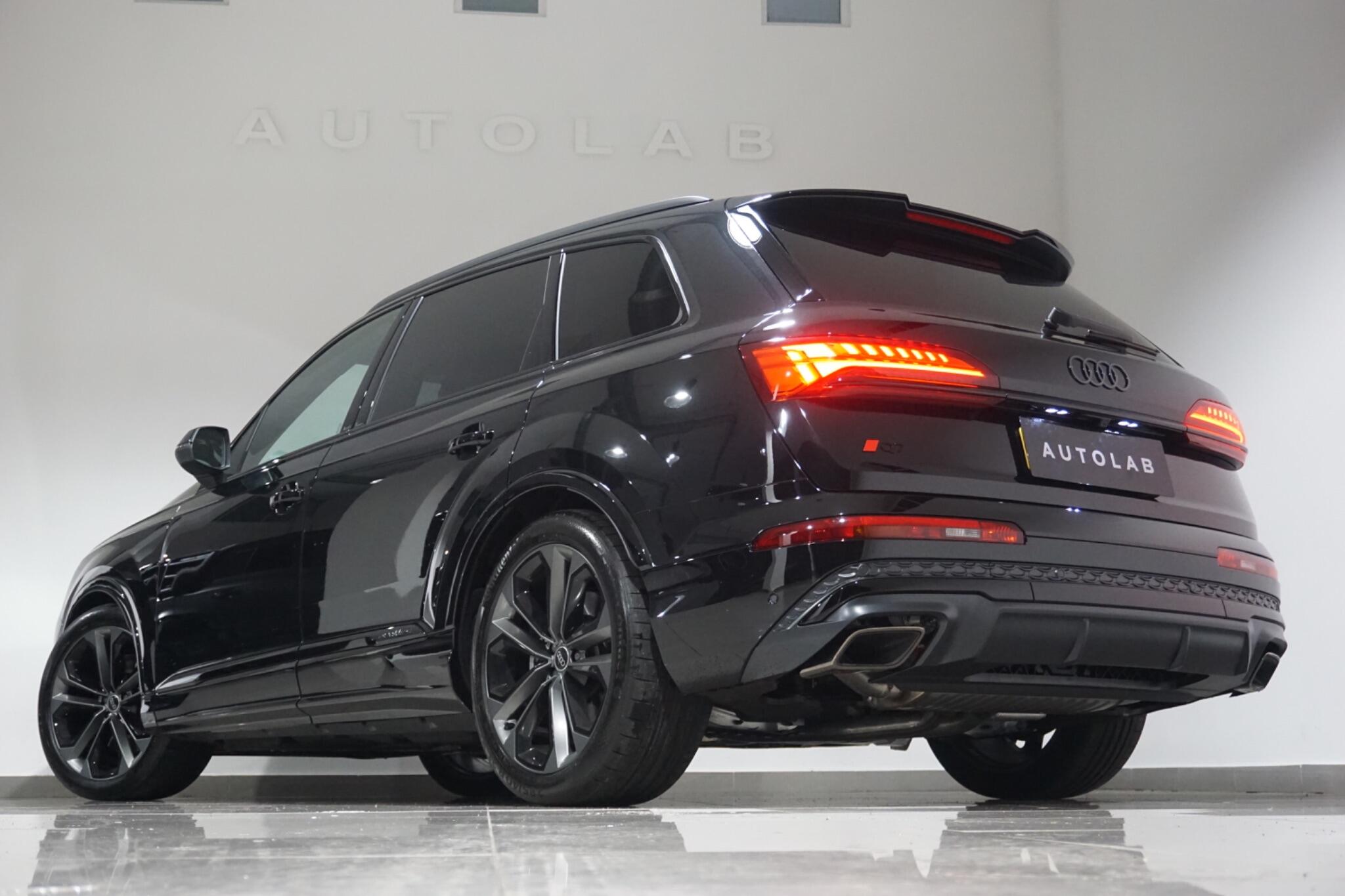 Audi Q7 3.0 TFSI V6 55 Black Edition SUV 5dr Petrol Tiptronic quattro Euro 6 (s/s) (340 ps)